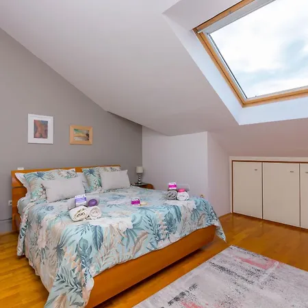 Galeria 오미스