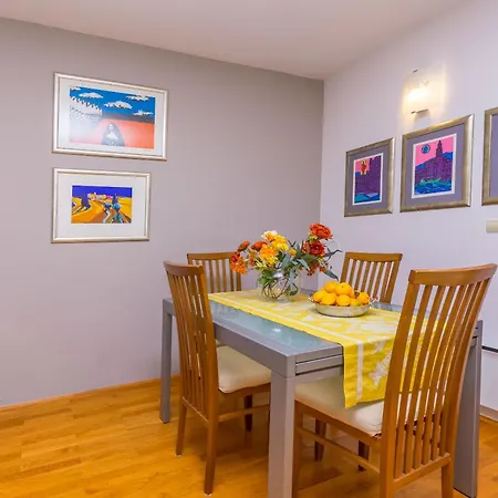 Apartment Galeria